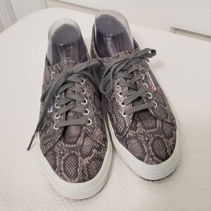 EC Superga Snakeprint Lace up Sneaker Shoes Size 41/9.5, casual
